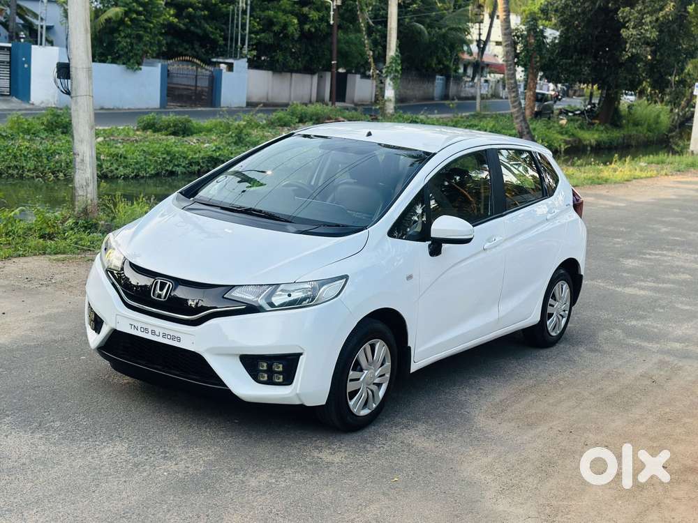 Honda Jazz V Automatic, 2016, Petrol