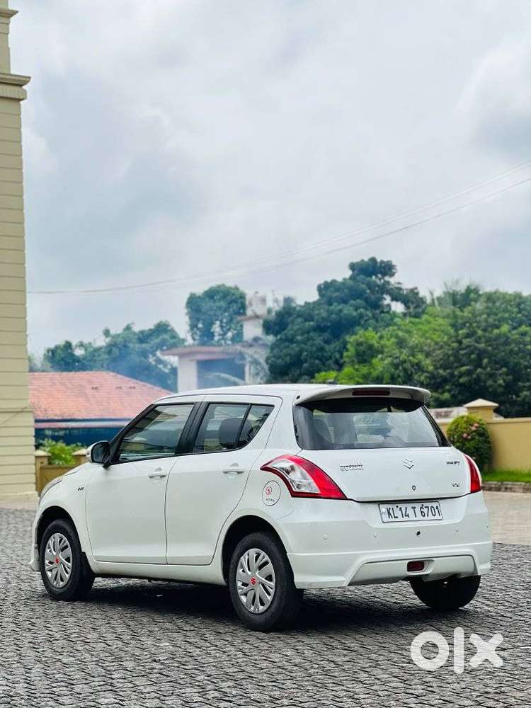 Maruti Suzuki Swift Vxi + Manual, 2016, Petrol