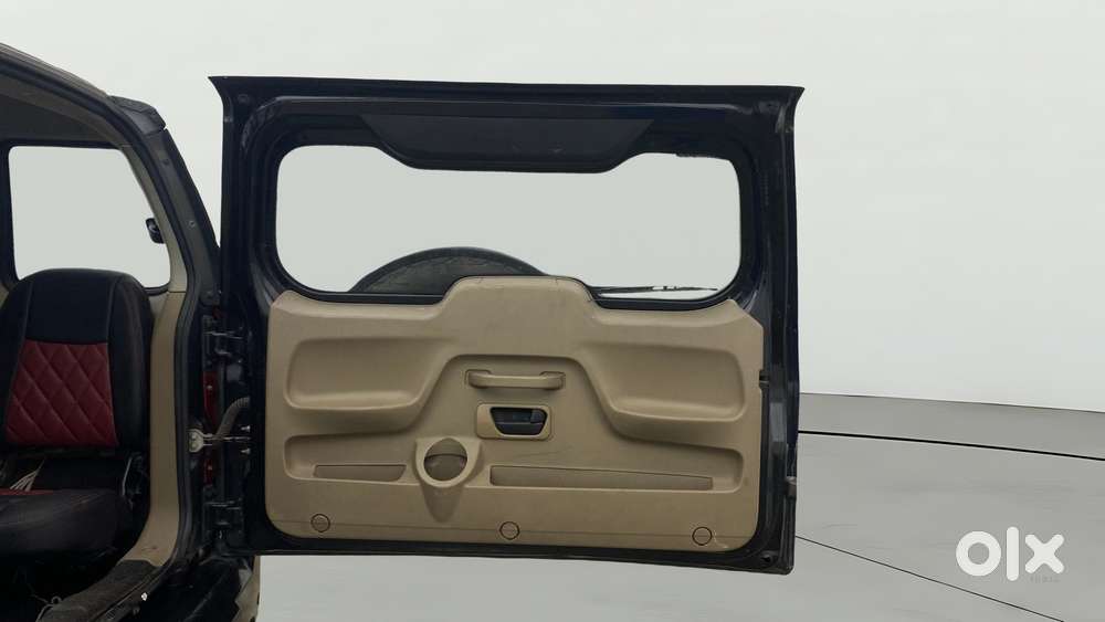 Mahindra Tuv 300 Mhawk100 T8, 2017, Diesel