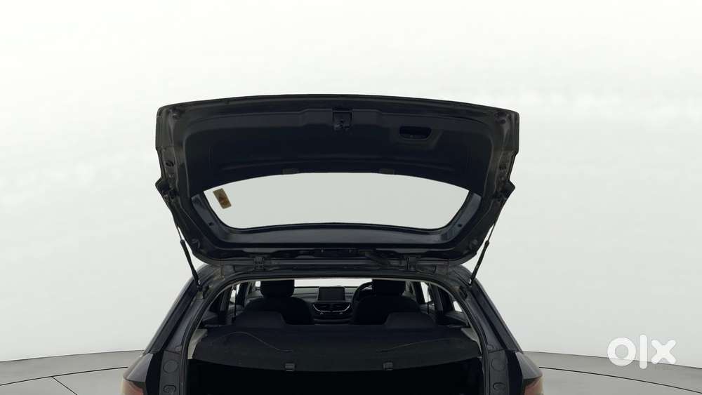 Tata Altroz 1.2 Xm Plus, 2021, Petrol