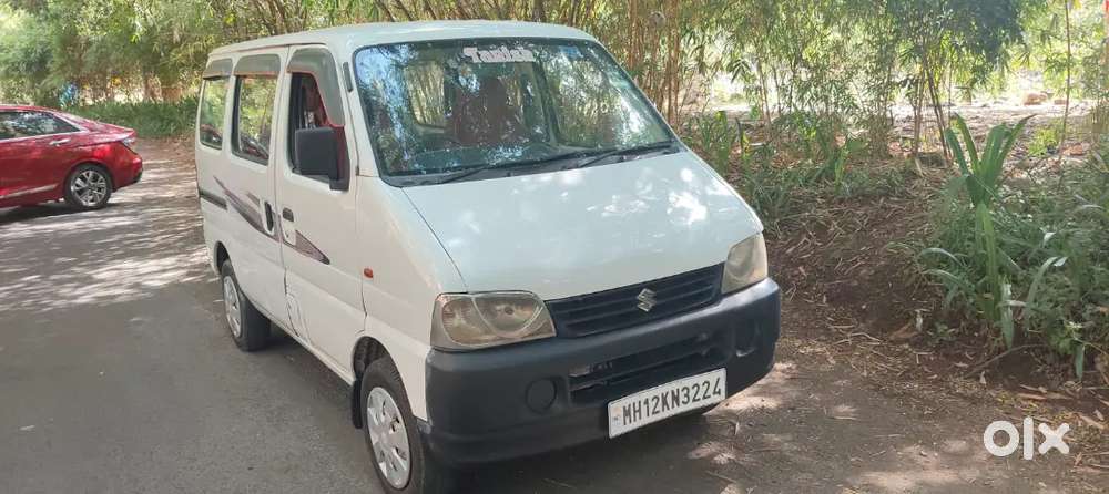 Maruti Suzuki Eeco 2015 Petro+cng  65000 Km Drive Excellent Condition