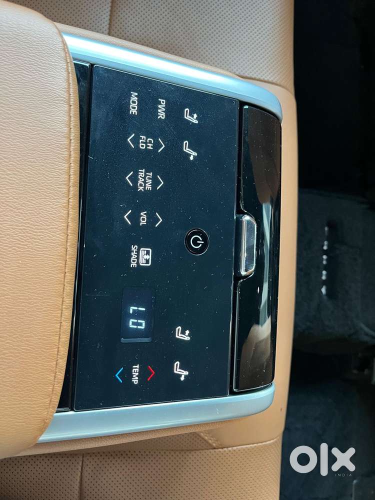 Toyota Camry Hybrid, 2025, Cng & Hybrids