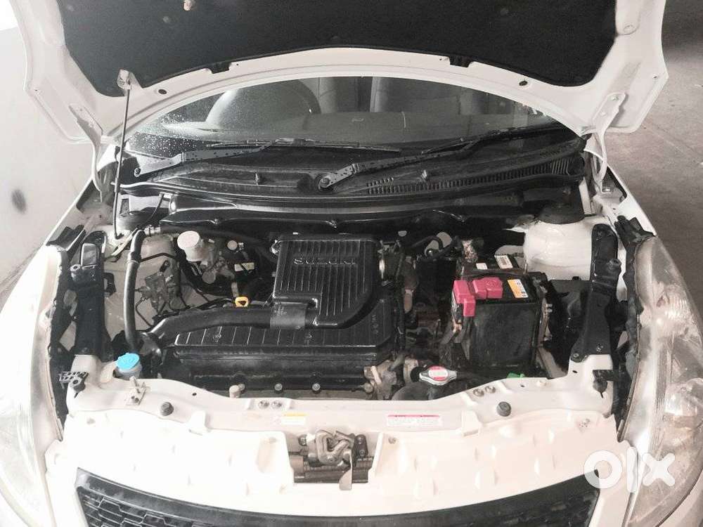 Maruti Suzuki Swift Lxi Optional-o, 2017, Petrol