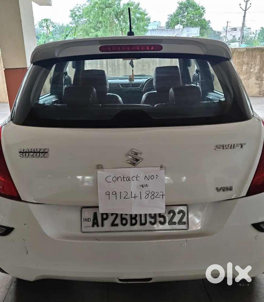 Maruti Suzuki Swift 2017 Diesel 128000 Km Driven Well Maintained.