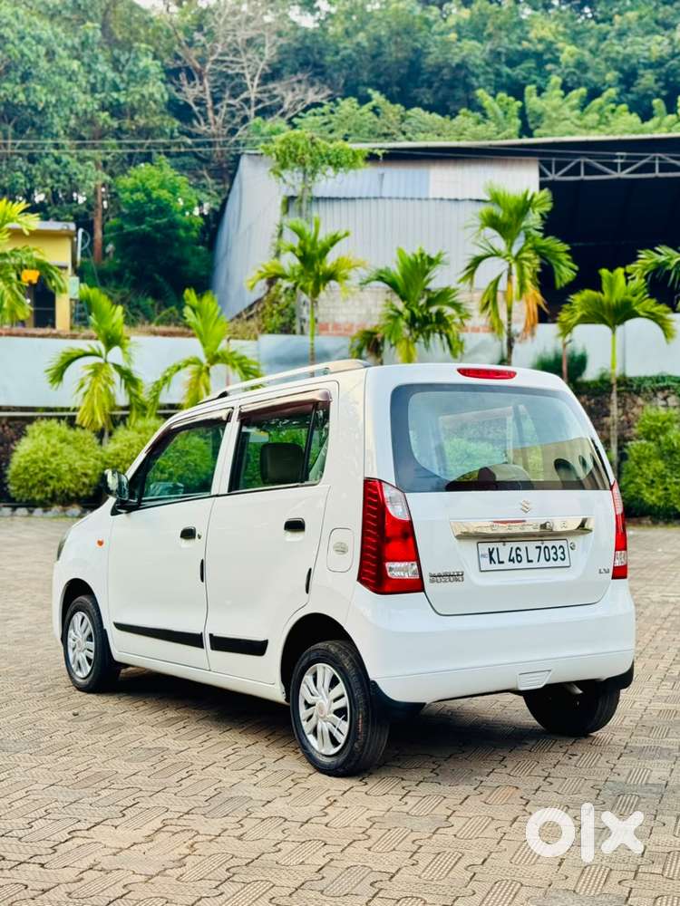 Maruti Suzuki Wagon R Lxi 1.0, 2015, Petrol