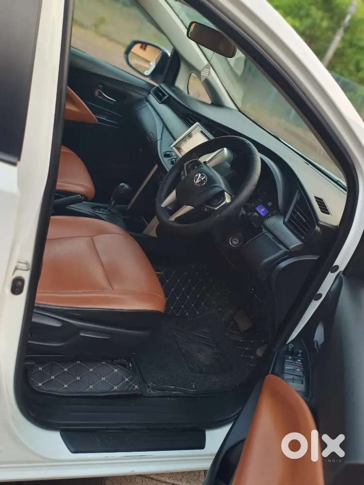 Toyota Innova Crysta 2019 Diesel 120000 Km Driven