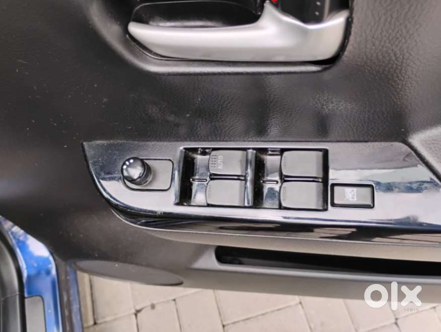 Maruti Suzuki Wagon R Amt Vxi, 2017, Petrol
