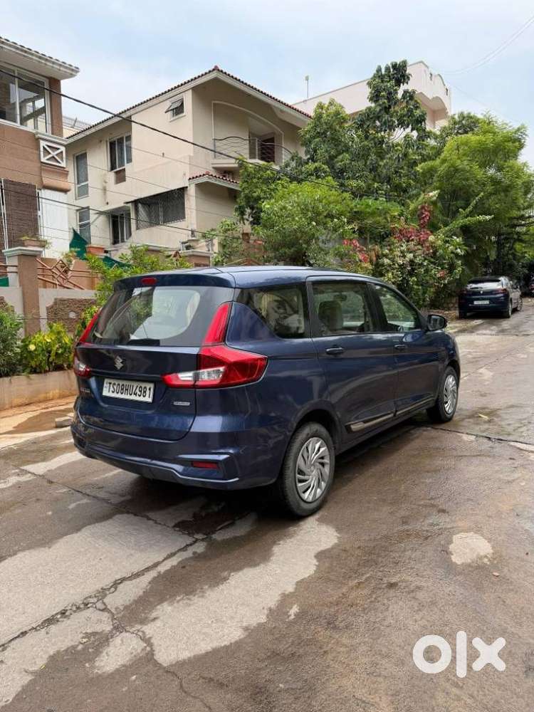 Maruti Suzuki Ertiga 1.5 Vxi, 2021, Petrol