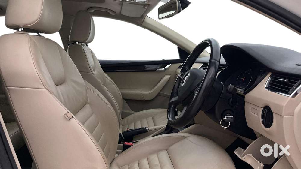 Skoda Octavia Elegance 2.0 Tdi At, 2014, Diesel