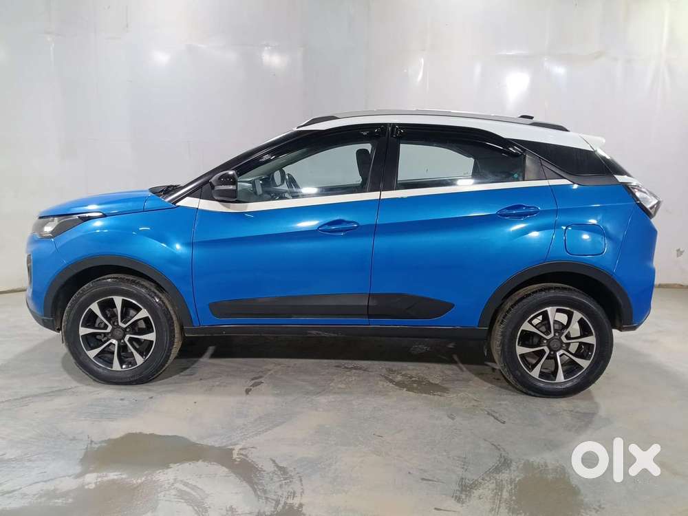 Tata Nexon 1.2 Revotron Xza Plus (o) Dual Tone, 2020, Petrol