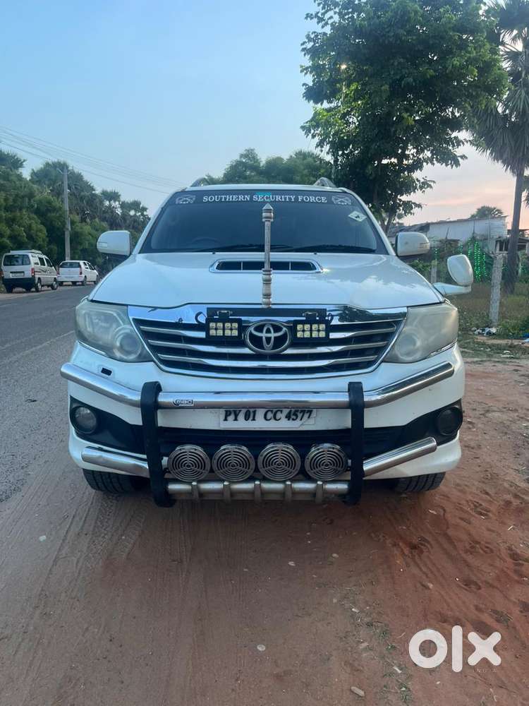 Toyota Fortuner 2011-2016 4x2 Manual, 2014, Diesel