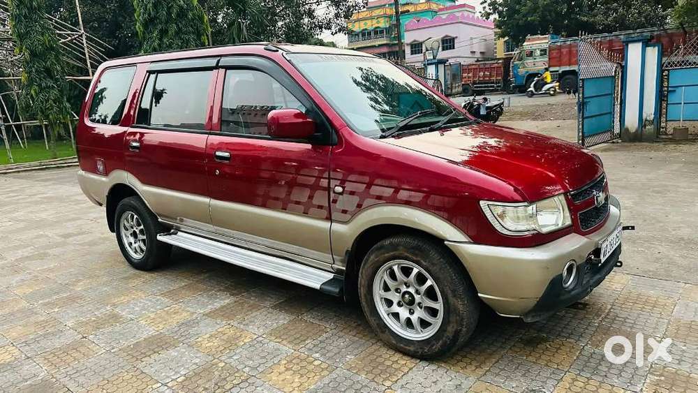 Chevrolet Tavera Lt 9 Str Bs Iv, 2012, Diesel