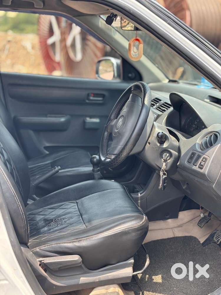 Maruti Suzuki Swift Dzire, 2015