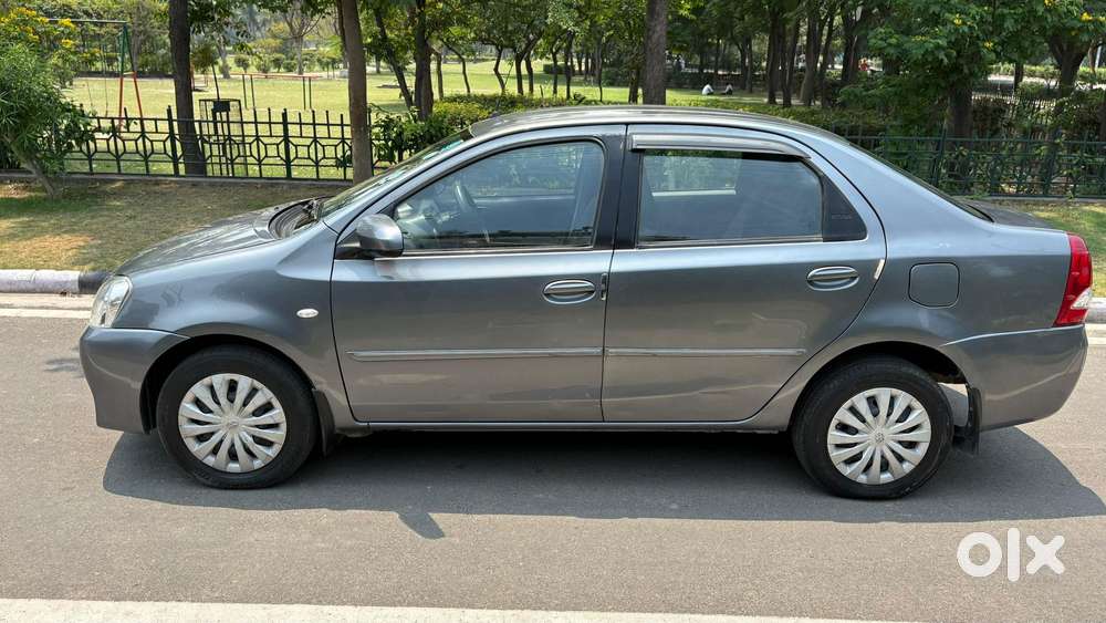 Toyota Etios G Exclusive, 2013, Petrol