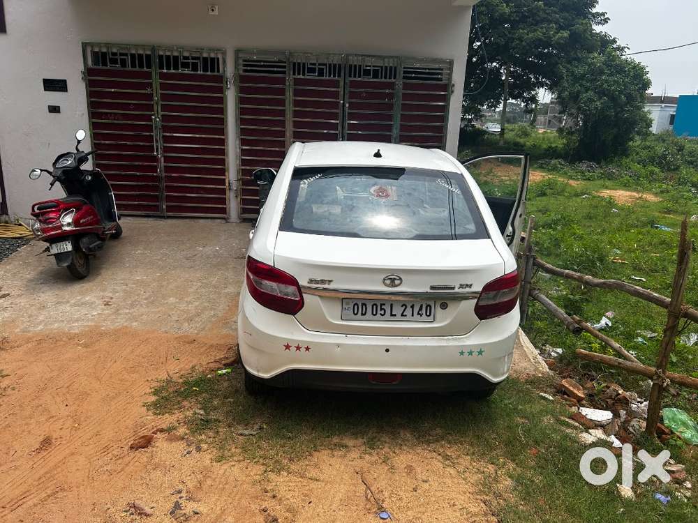 Tata Zest In Good Condition With Back Camera For Parking
