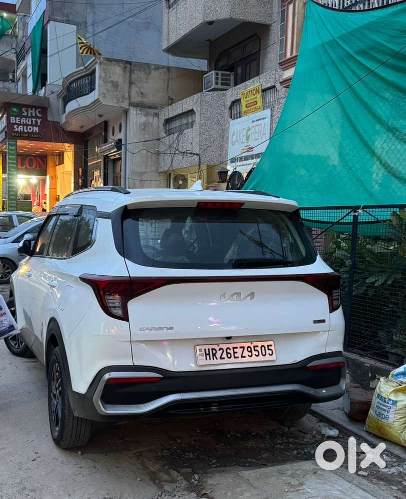 Kia Carens 2023 Petrol