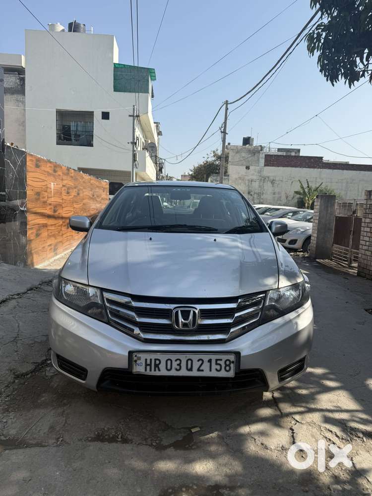 Honda City V Mt Exclusive, 2013, Petrol