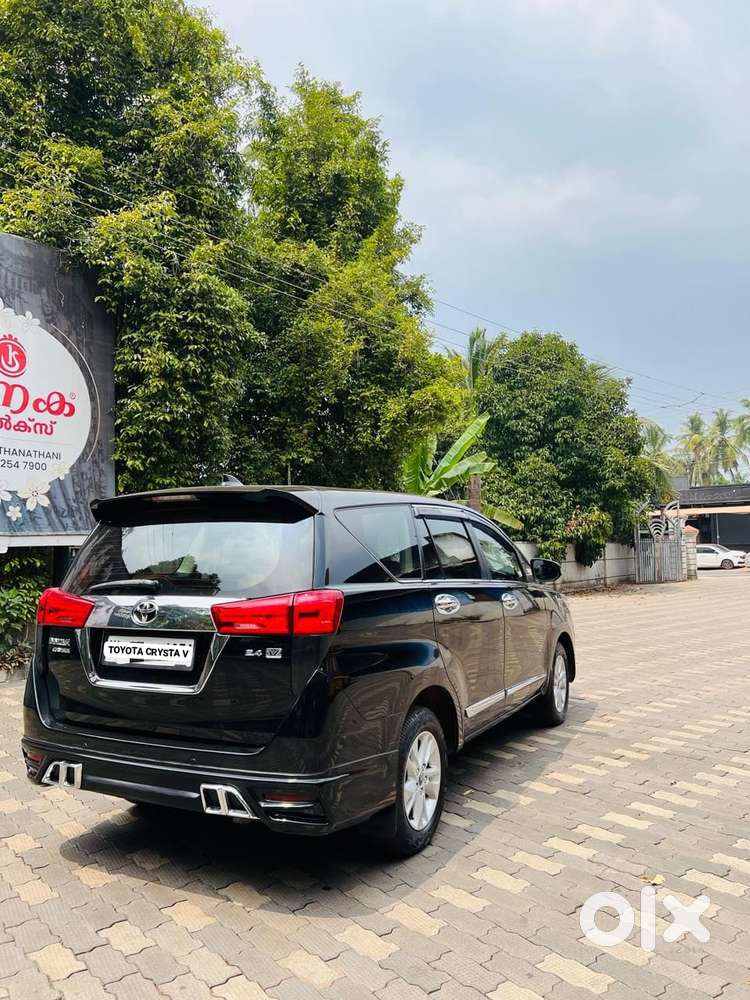 Toyota Innova Crysta 2.4 V, 2017, Diesel