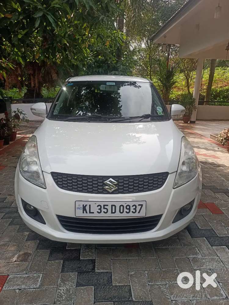 Swift Maruti Suzuki Vxi 2012