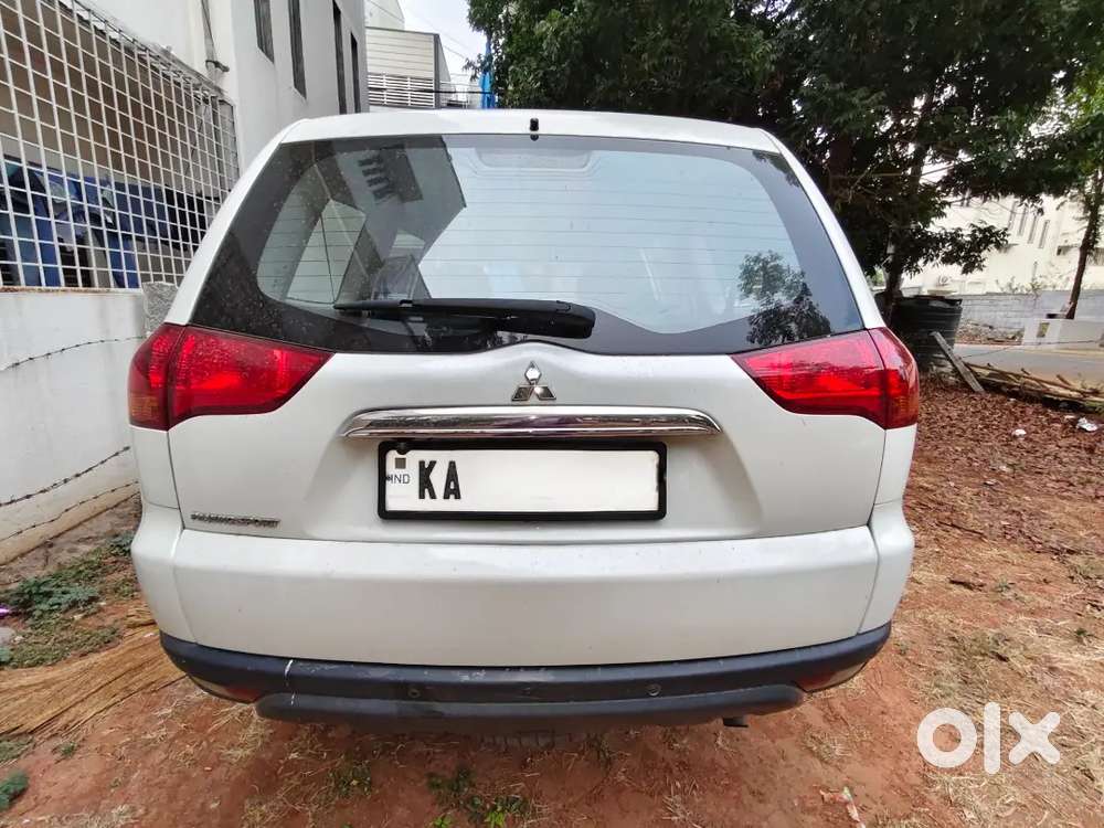 Service History Available