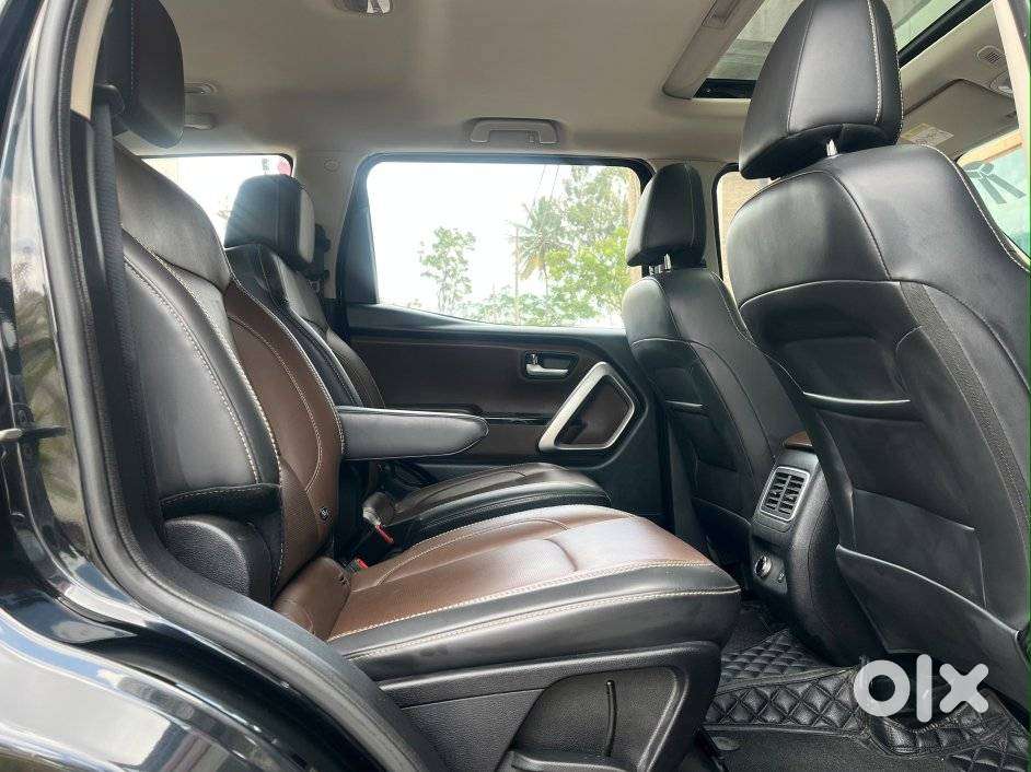 Mahindra Scorpio N Z8 Diesel At 2wd 6 Str, 2023, Diesel