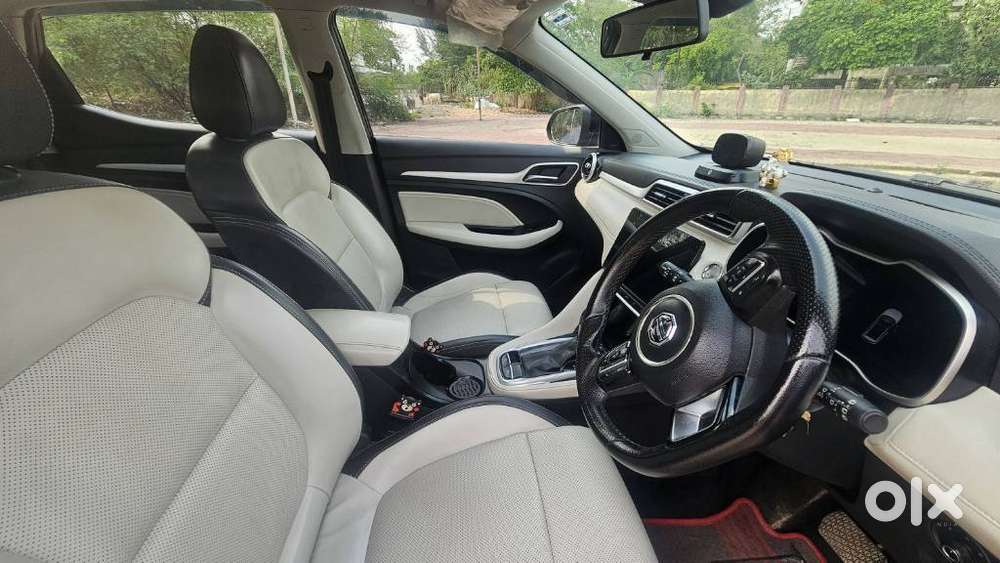 Mg Astor 1.5 Sharp(o) Cvt Ivory, 2021, Petrol