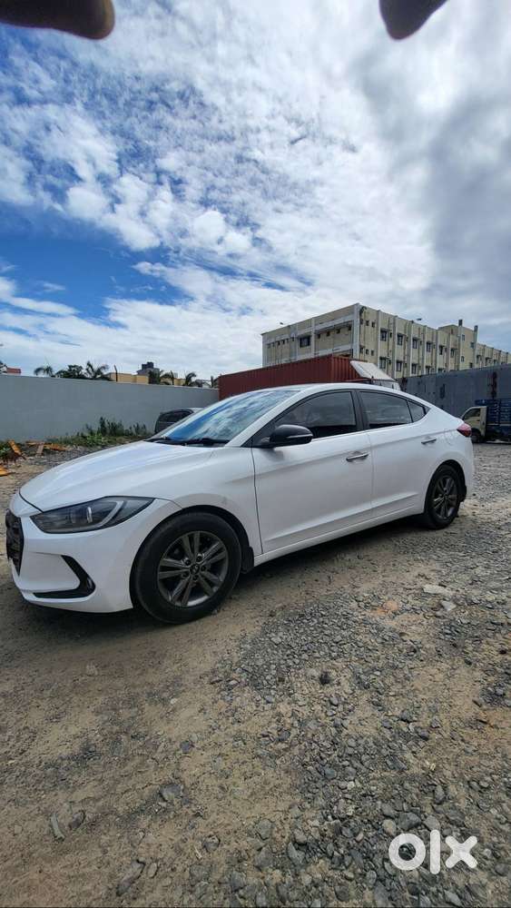Hyundai New Elantra 2016 Diesel Well Maintained