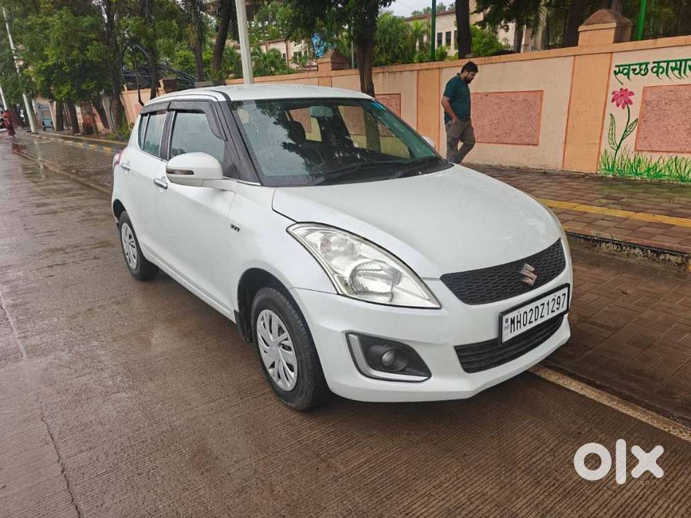 Maruti Suzuki Swift Vxi 1.2 Abs Bs-iv, 2015, Petrol