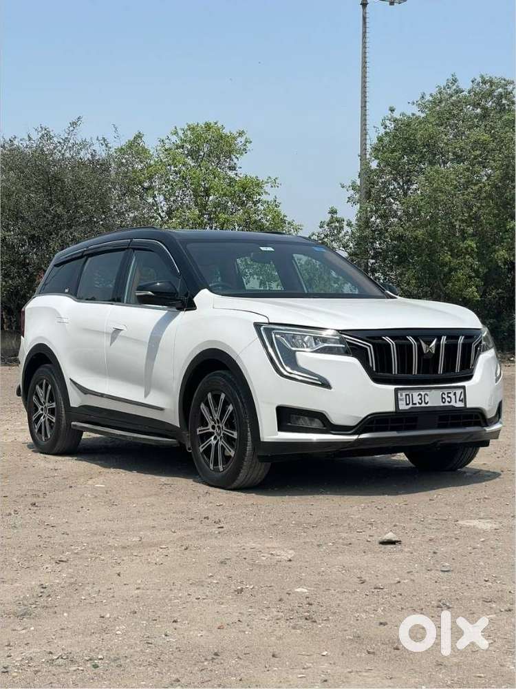 Mahindra Xuv700 2.0 Ax 5 Petrol Mt 7 Str, 2022, Petrol