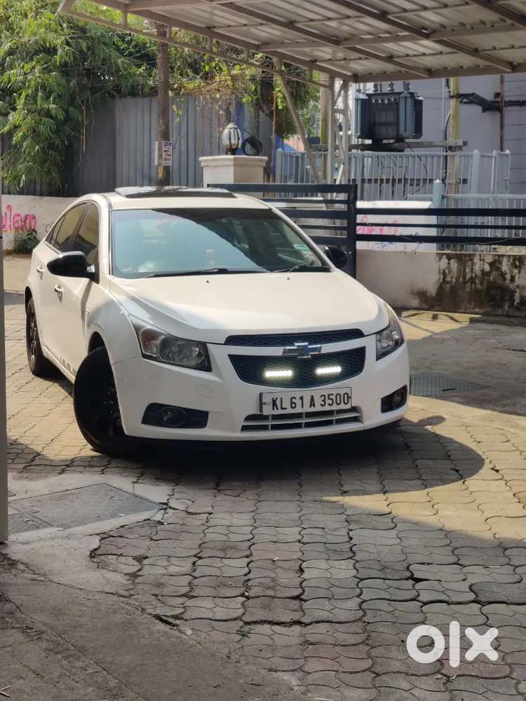 Chevrolet Cruze 2013 Diesel 100000 Km Driven