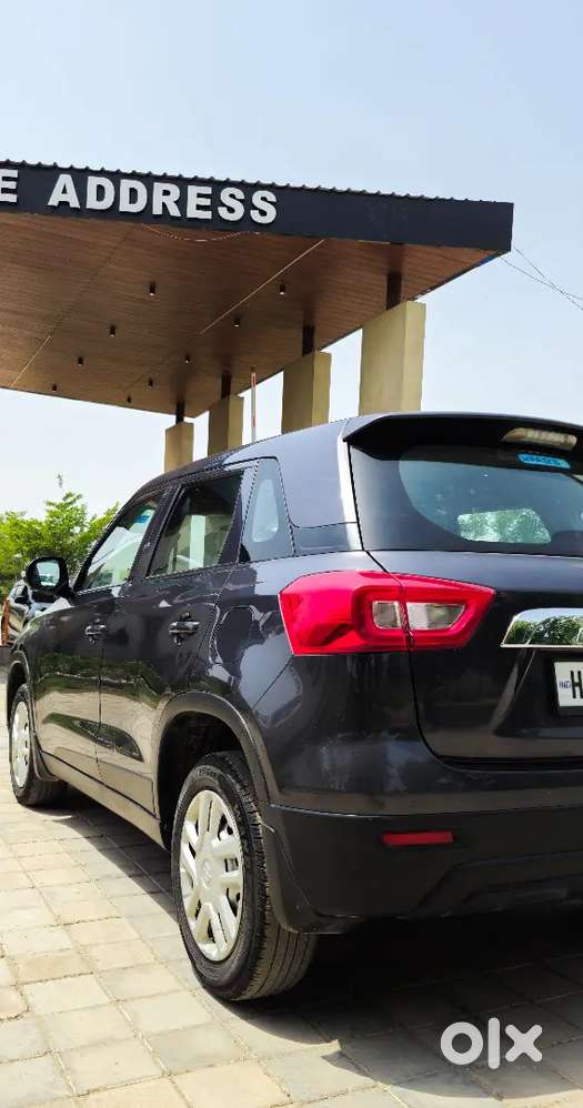 2022 Brezza ,petrol,1st Ownr,all Orignal,lxi(0)