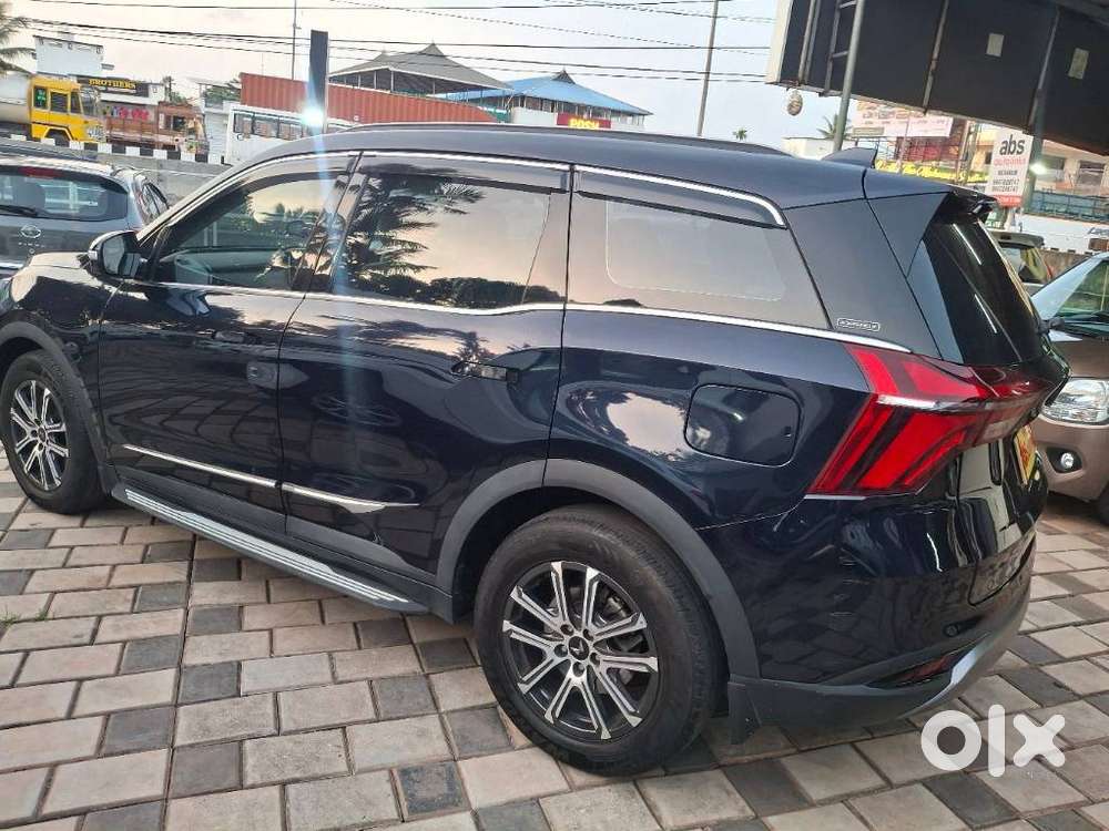 Mahindra Xuv700 2.2 Ax 7 Diesel At Luxury Pack Str Awd, 2025, Diesel