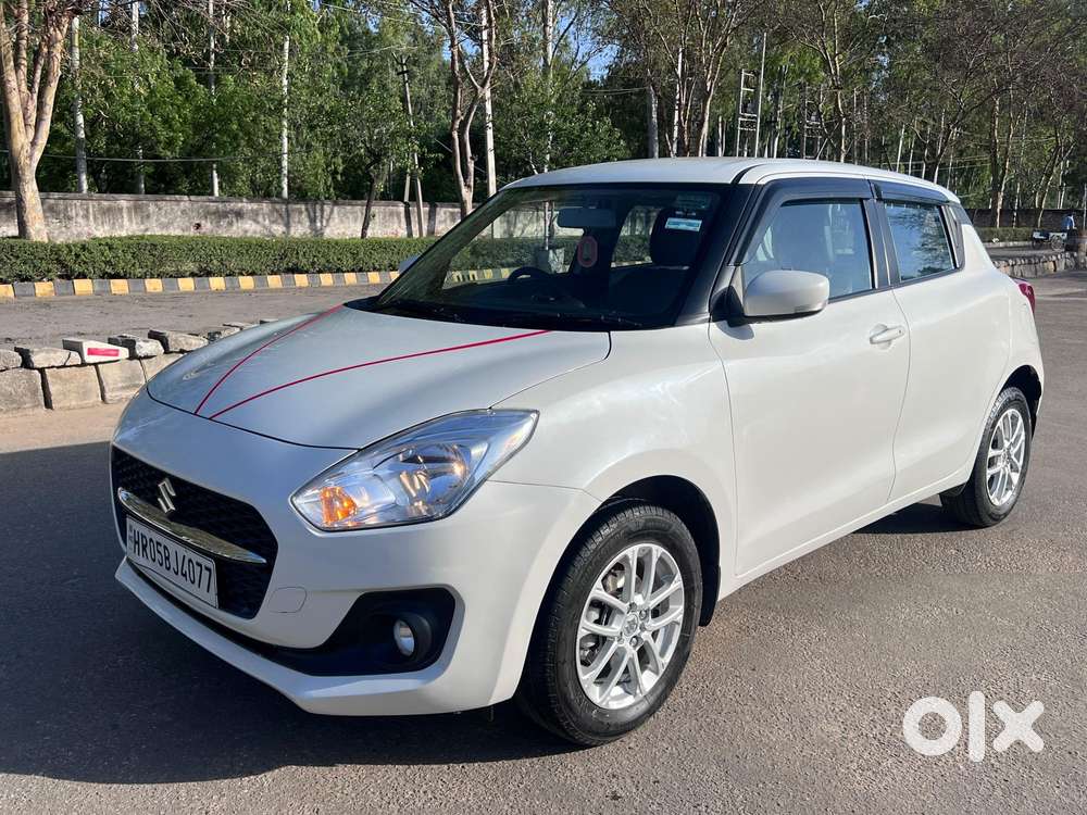 Maruti Suzuki Swift 1.3 Zxi, 2023, Petrol