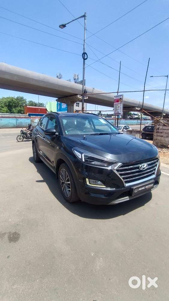 Hyundai Tucson 2.0 Signature 4wd Diesel At Dual Tone, 2022, Diesel