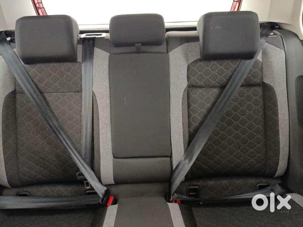 Skoda Kylaq Signature Plus At, 2025, Petrol