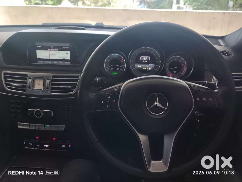 Mercedes-benz E-class E 200 Cgi Classic, 2013, Petrol