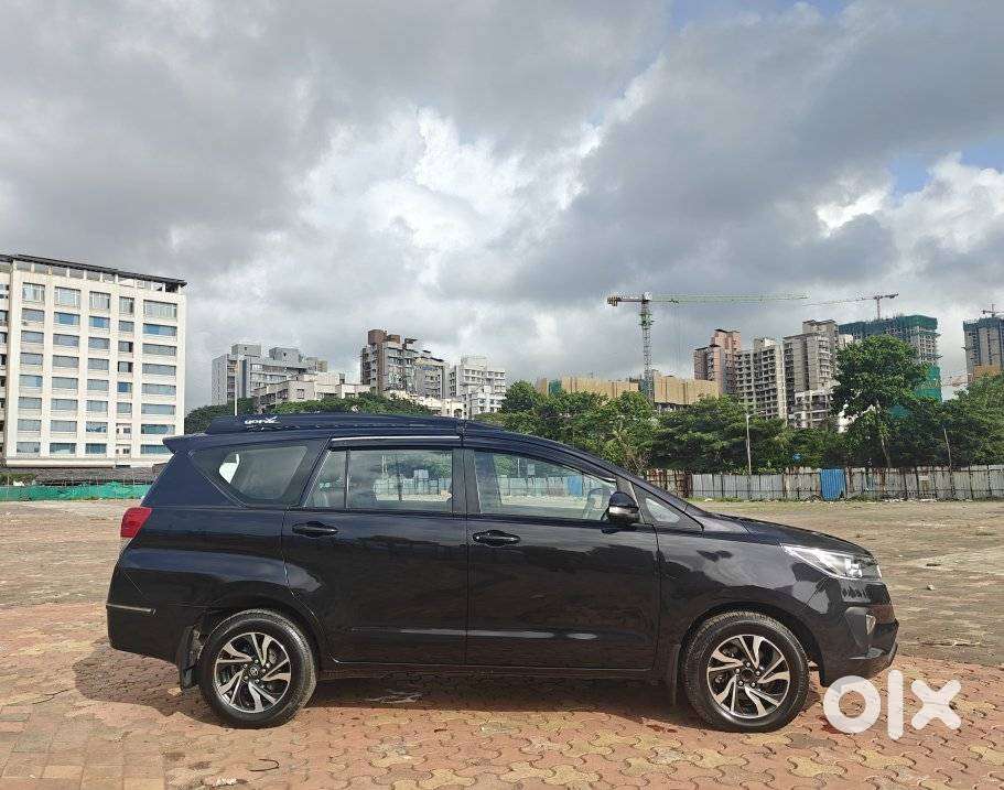 Toyota Innova Crysta [2020-ongoing] 2.4 Gx At 8 Str, 2022, Diesel