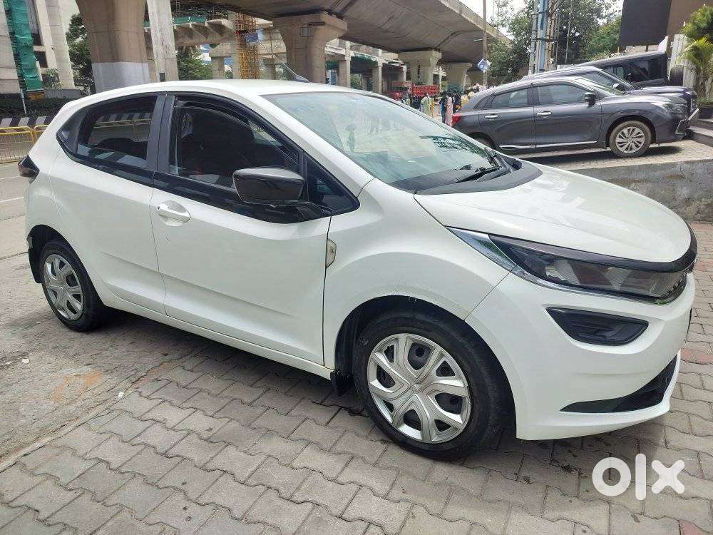 Tata Altroz 1.2 XM Plus, 2023, Petrol
