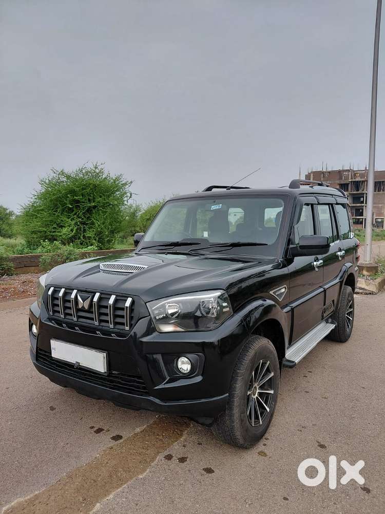 Mahindra Scorpio S3, 2018, Diesel