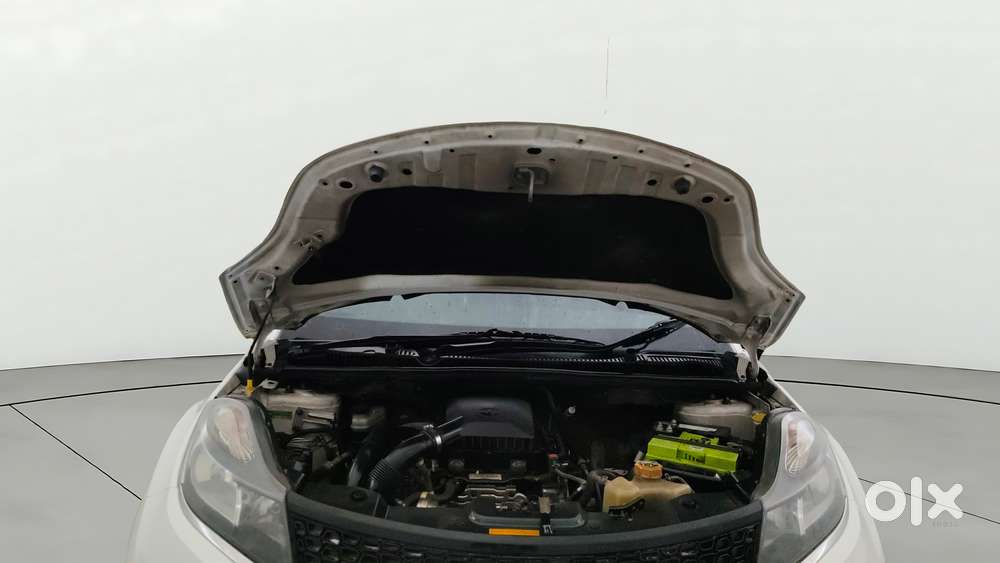 Tata Nexon 1.2 Revotron Xm, 2018, Petrol