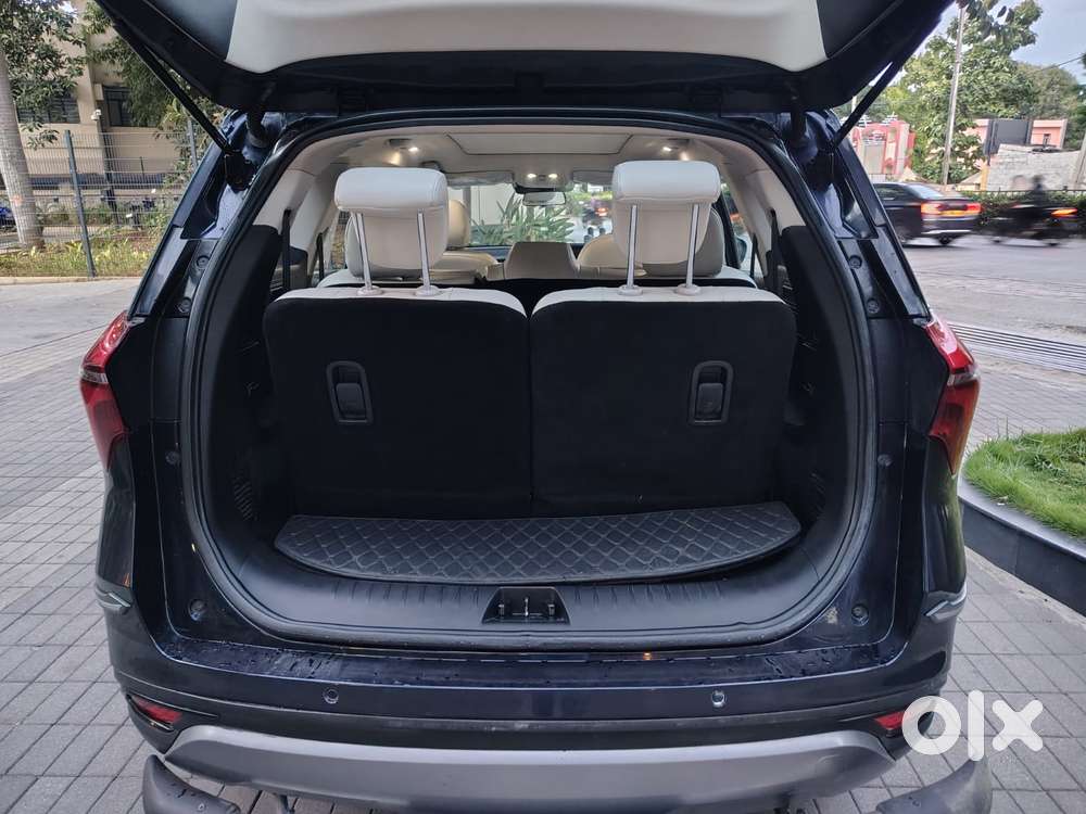 Mahindra Xuv700 2.2 Ax 7 Diesel Mt Str, 2023, Diesel