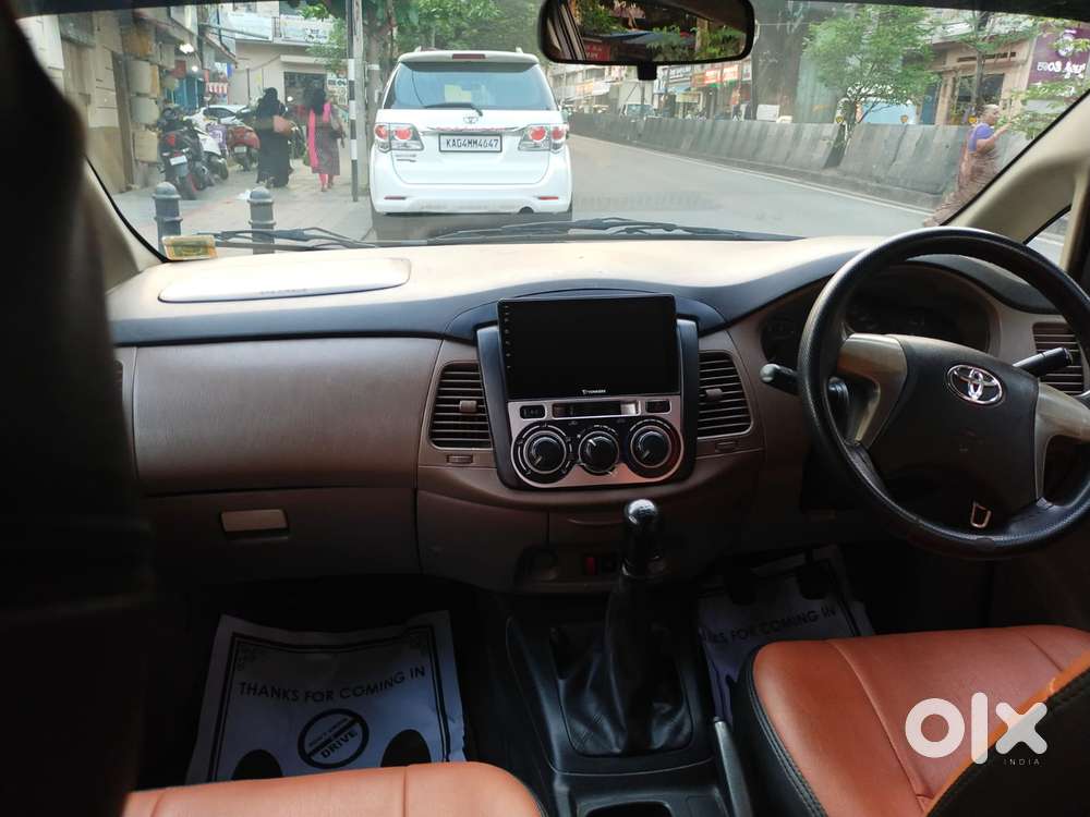 Toyota Innova 2.5 Gx (diesel) 7 Seater Bs Iv, 2015, Diesel