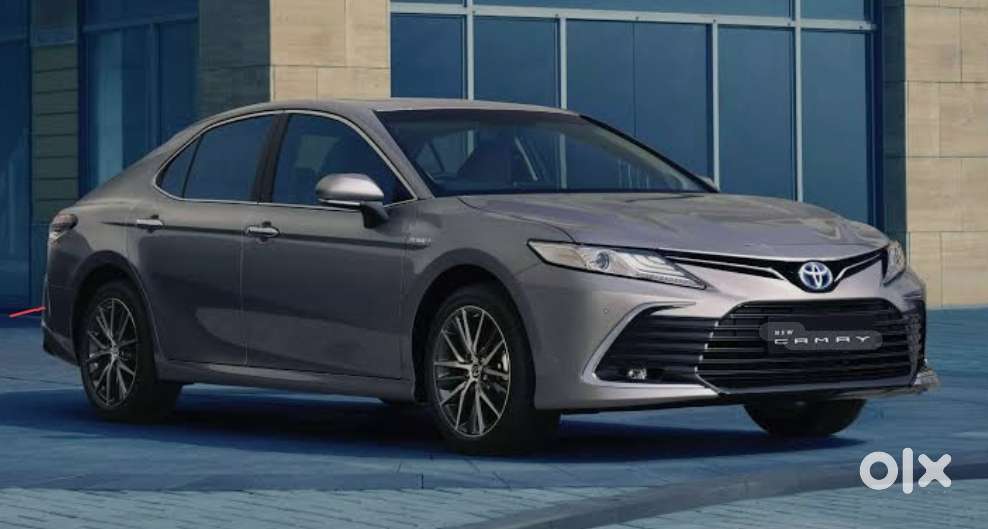 Toyota Camry Hybrid, 2022, Petrol