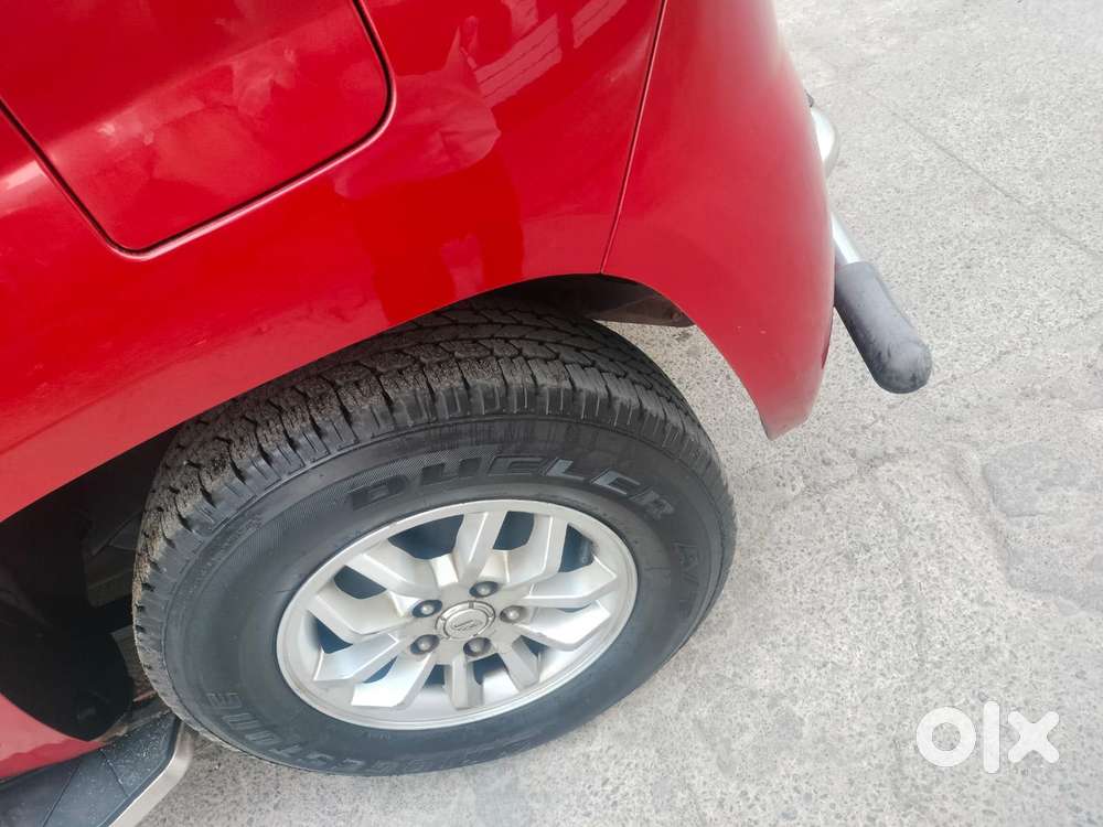 Mahindra Tuv 300 T8, 2017, Diesel