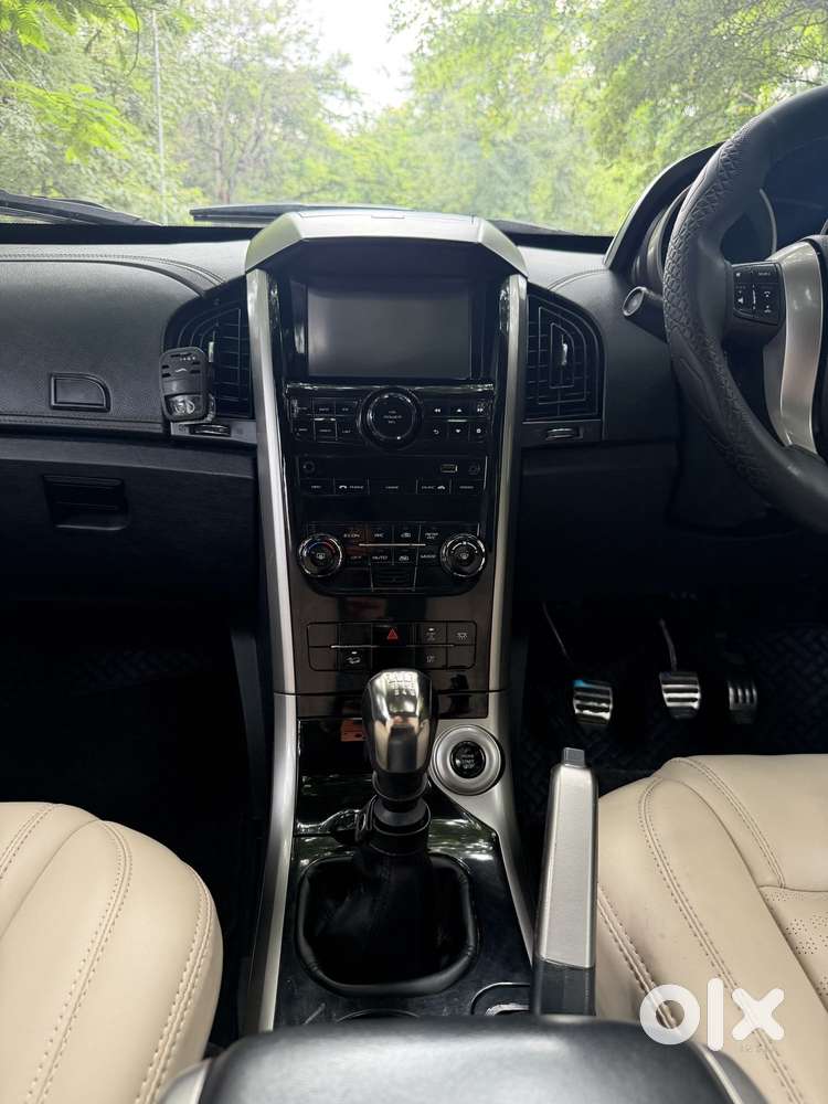 Mahindra Xuv500 W11 Option, 2020, Diesel