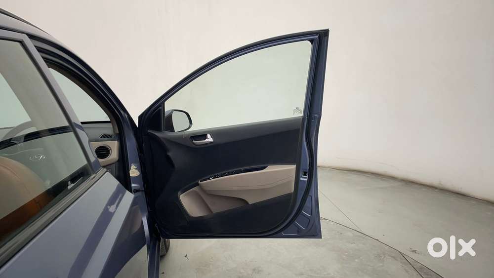 Hyundai Grand I10 1.2 Kappa Sportz Option At, 2017, Petrol
