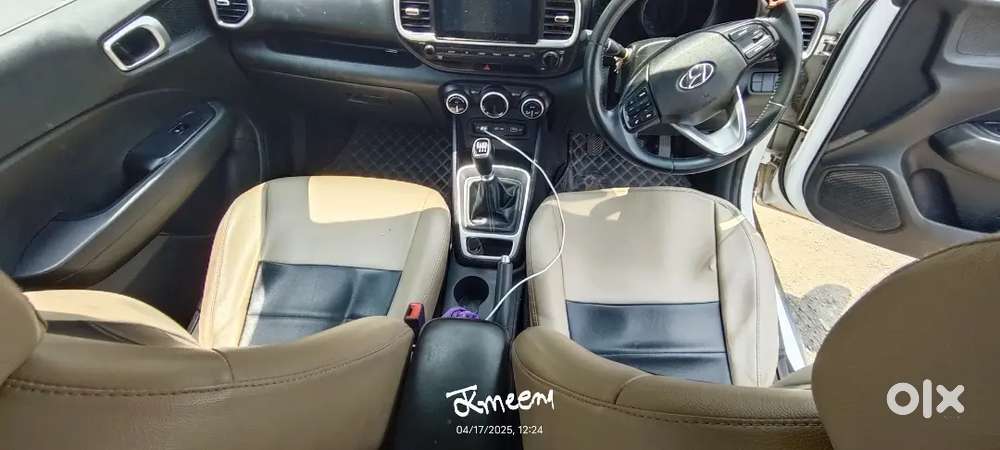 Hyundai Venue 2022 Petrol Good Condition