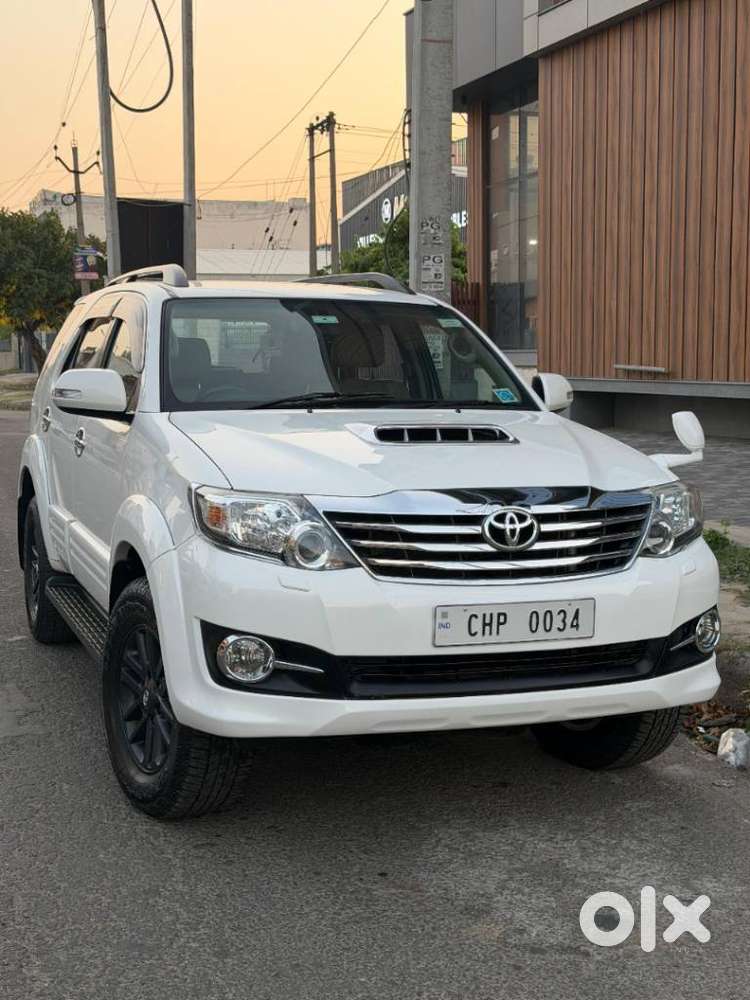 Toyota Fortuner 3.0 4x2 Automatic, 2016, Diesel