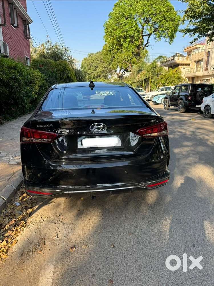Hyundai Verna