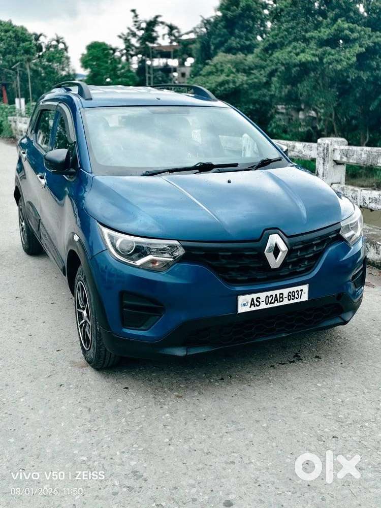 Renault Triber 1.0 Rxe, 2020, Petrol